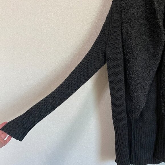 Banana Republic Chunky Wool Mohair Blend Open Front Cardigan - Picture 3 of 9